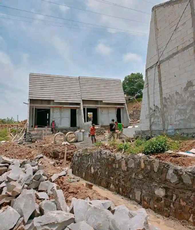 dijual rumah banyumanik semarang jawa