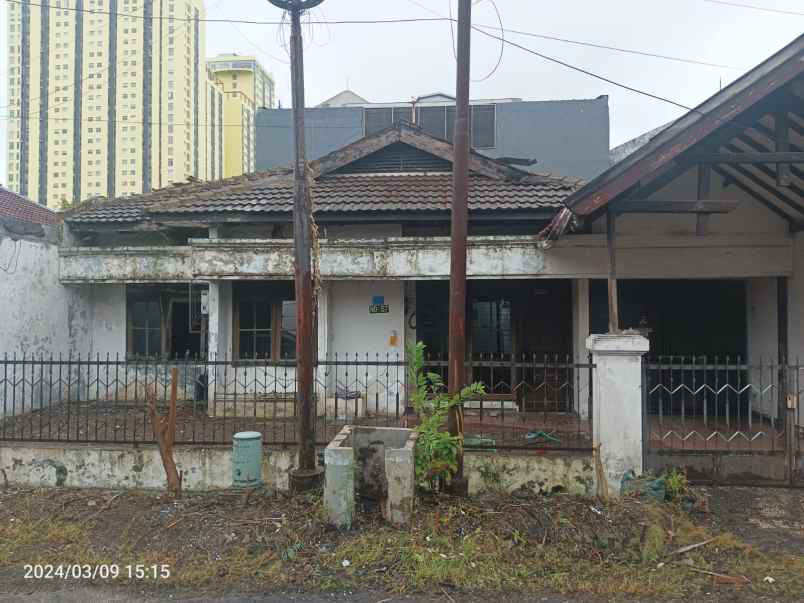 dijual rumah baruk utara