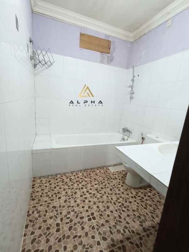 dijual rumah batam center