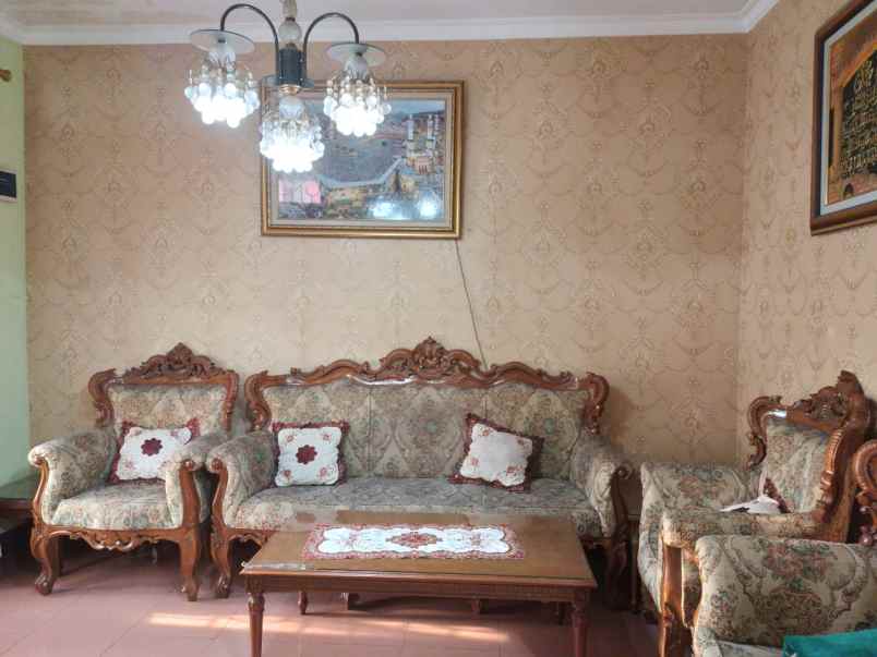 dijual rumah bintara jaya pondok kelapa