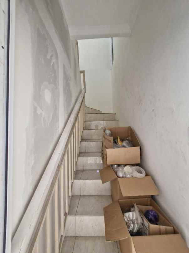 dijual rumah boulevard grand depok city