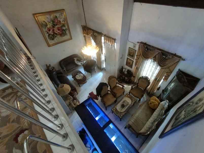 dijual rumah buahbatu