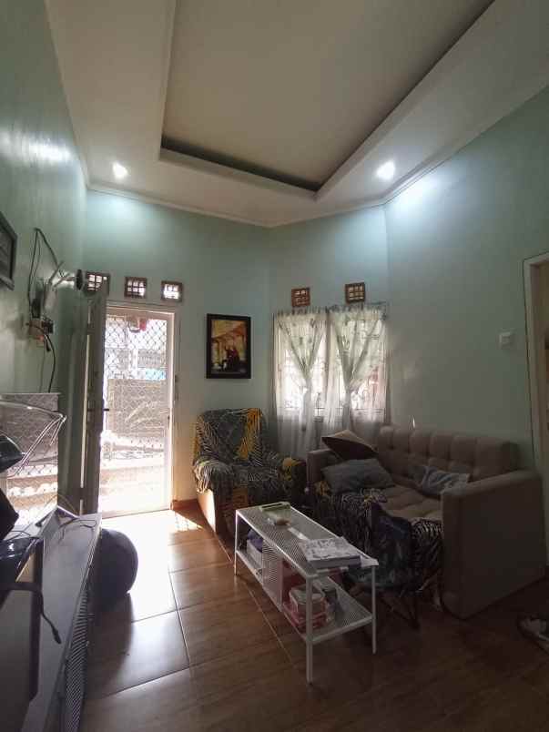 dijual rumah bukit kayumanis