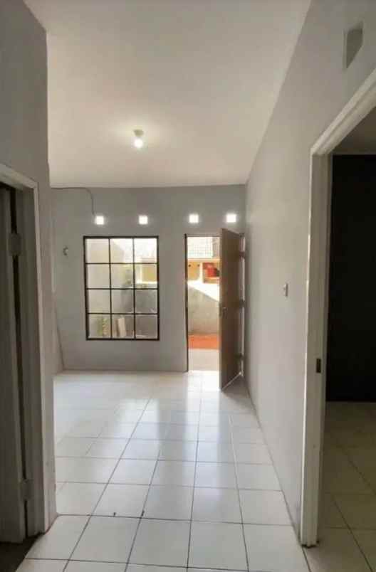 dijual rumah bukit savana serpong