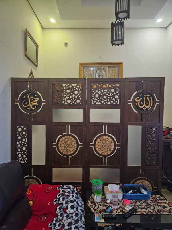 dijual rumah cimuning mustika jaya