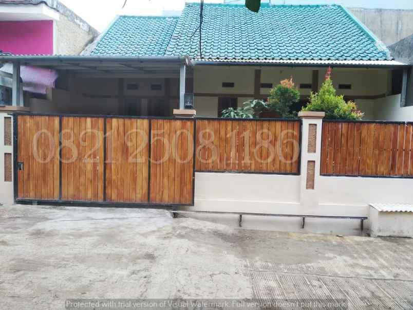 dijual rumah cipageran