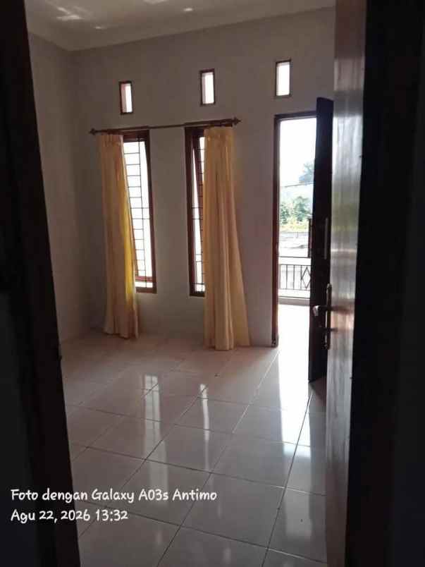 dijual rumah cipedak jagakarsa