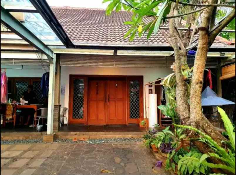 dijual rumah cipete selatan