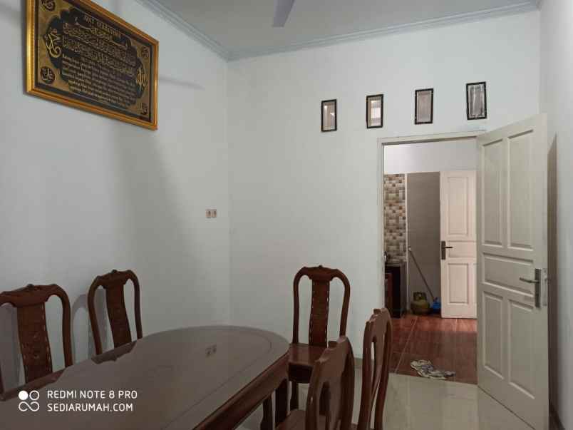 dijual rumah ciracas