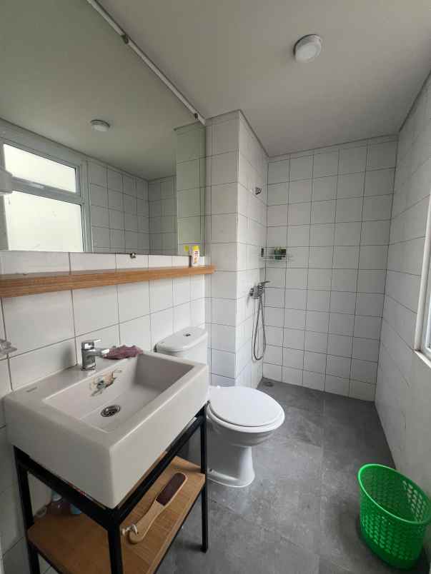 dijual rumah cluster fleekhauz bsd city