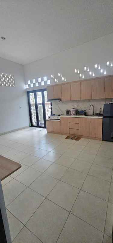 dijual rumah cluster lavender gading