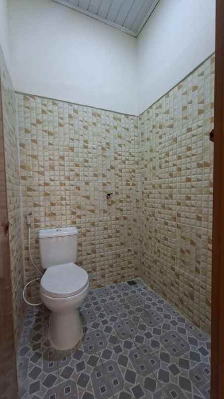 dijual rumah cluster sanur pondok ungu