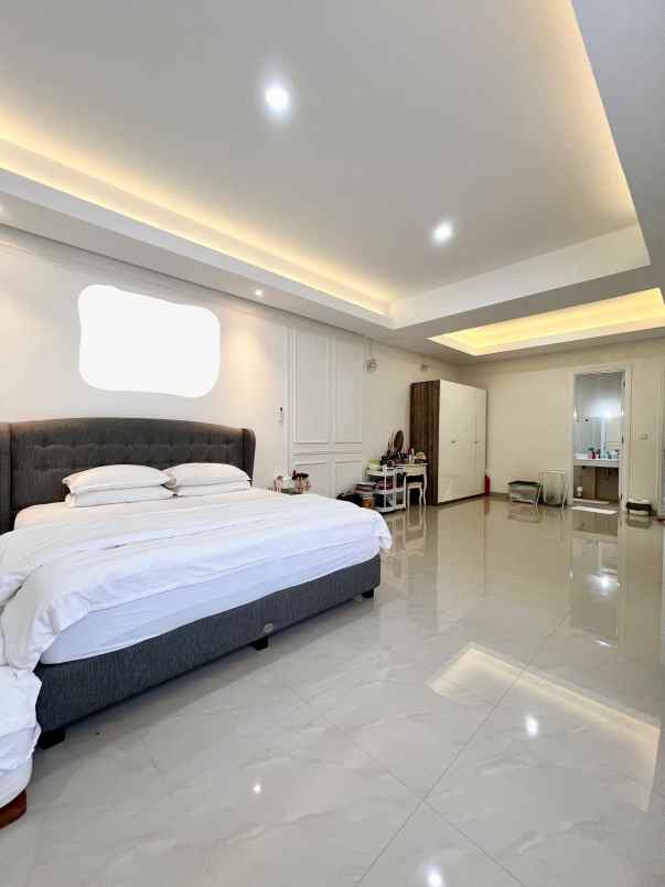 dijual rumah cluster sutera sitara pelangi