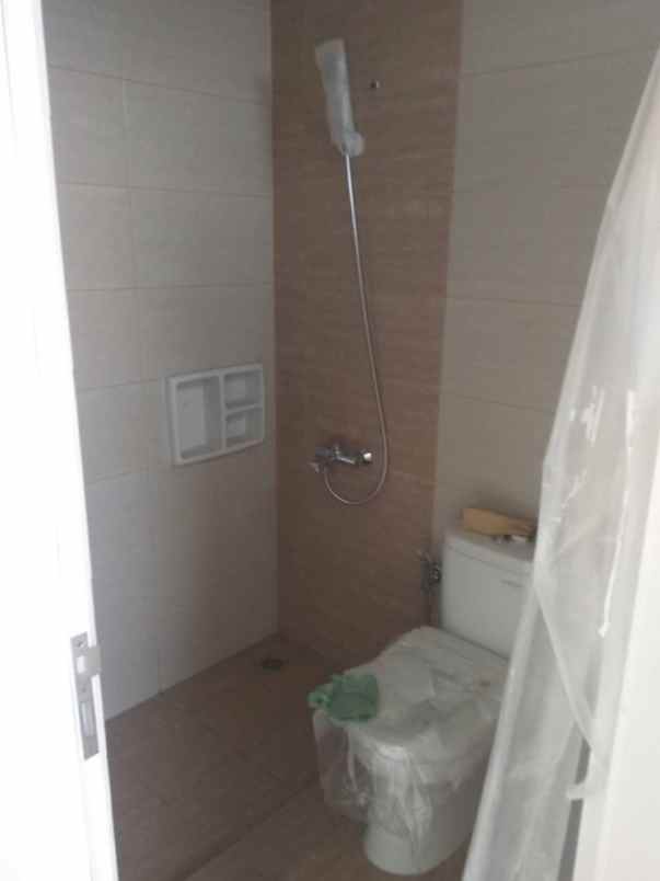 dijual rumah cluster vasana kota harpan