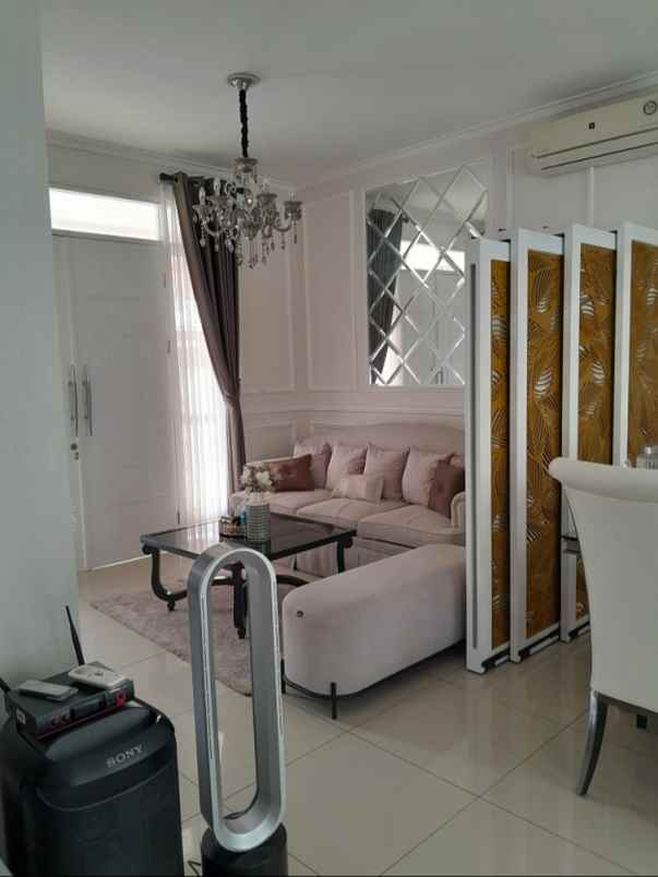 dijual rumah cluster vernonia