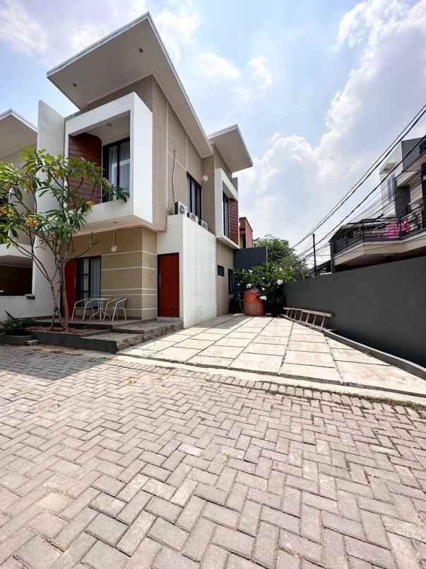 dijual rumah condet kramatjati