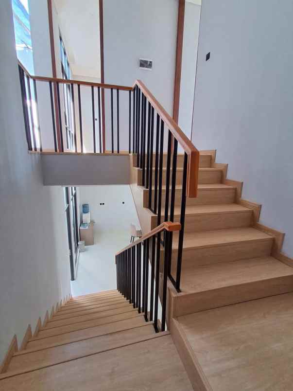 dijual rumah condongcatur depok sleman