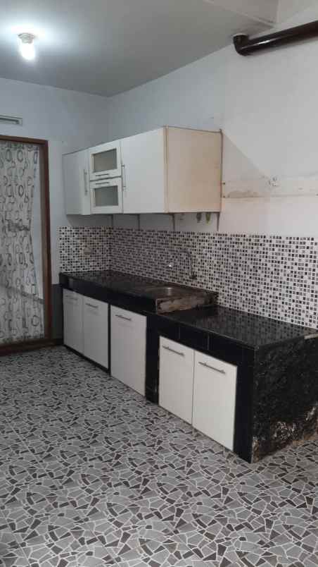 dijual rumah dalam cluster cihanjuang cimahi