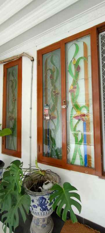 dijual rumah dekat walikota jaktin