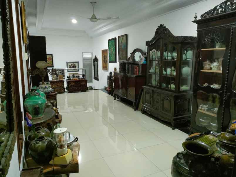 dijual rumah dekat walikota jaktin