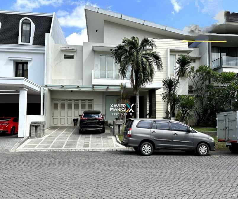 dijual rumah di villa bukit regency pakuwon siap huni