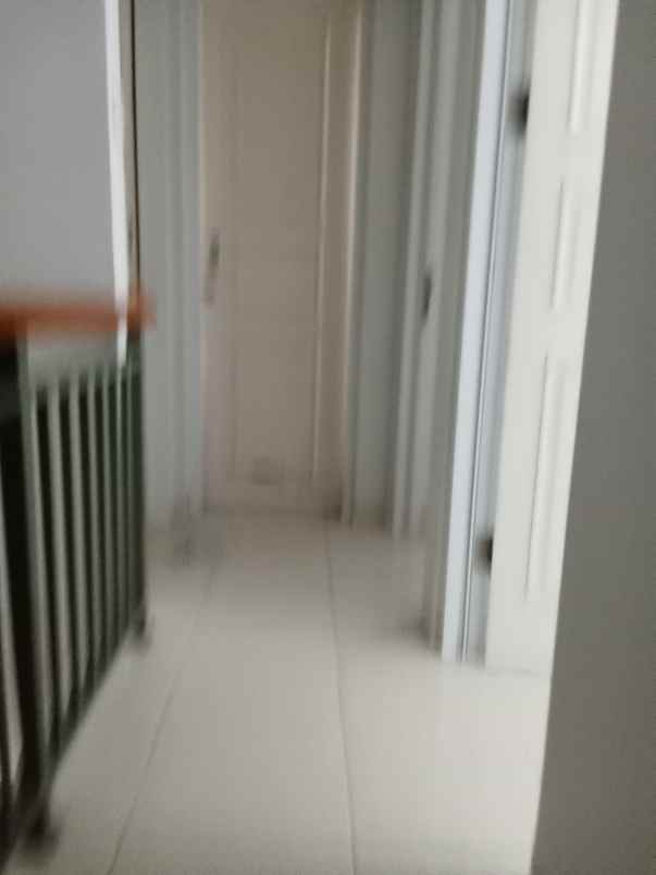dijual rumah di virginia village gading serpong