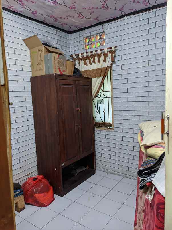 dijual rumah driyorejo