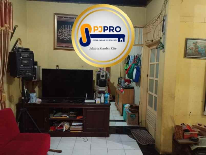 dijual rumah duren sawit