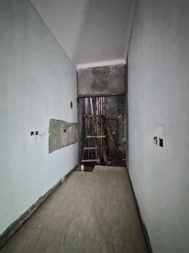 dijual rumah duren sawit jakarta timur