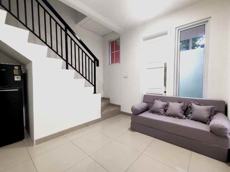 dijual rumah gading serpong cluster