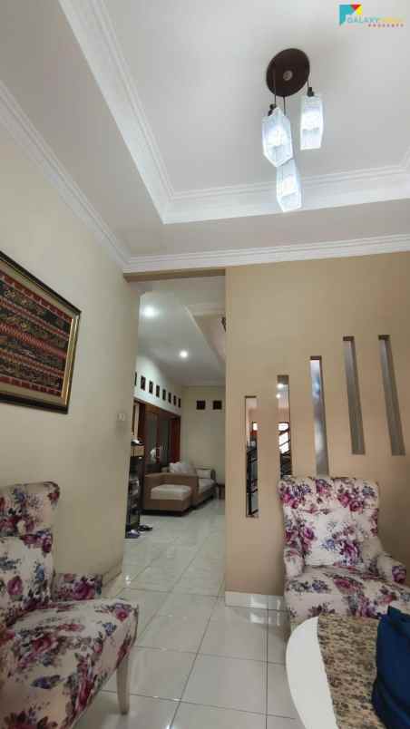dijual rumah galaxy pekayon bekasi