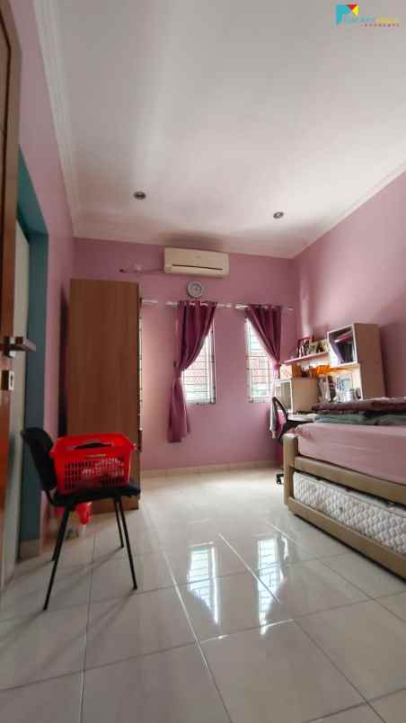 dijual rumah galaxy pekayon bekasi