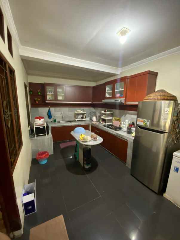 dijual rumah gandul