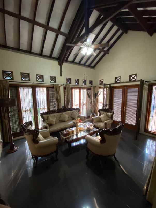 dijual rumah gandul