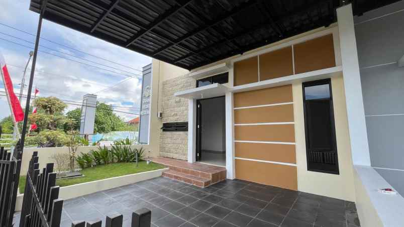 dijual rumah grand sedati