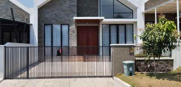 dijual rumah greenland at tidar