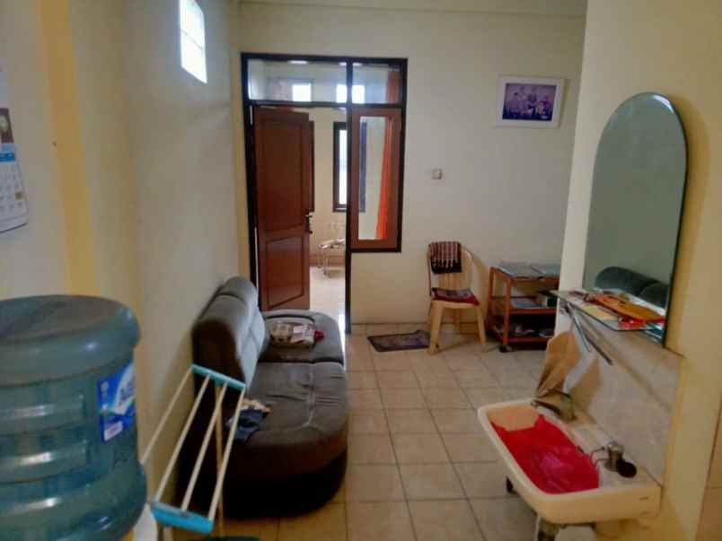 dijual rumah gunung batu pasteur