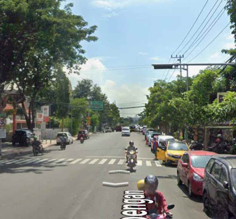 dijual rumah jalan ambengan