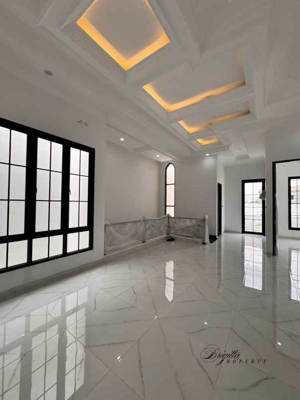 dijual rumah jalan babatan pantqi