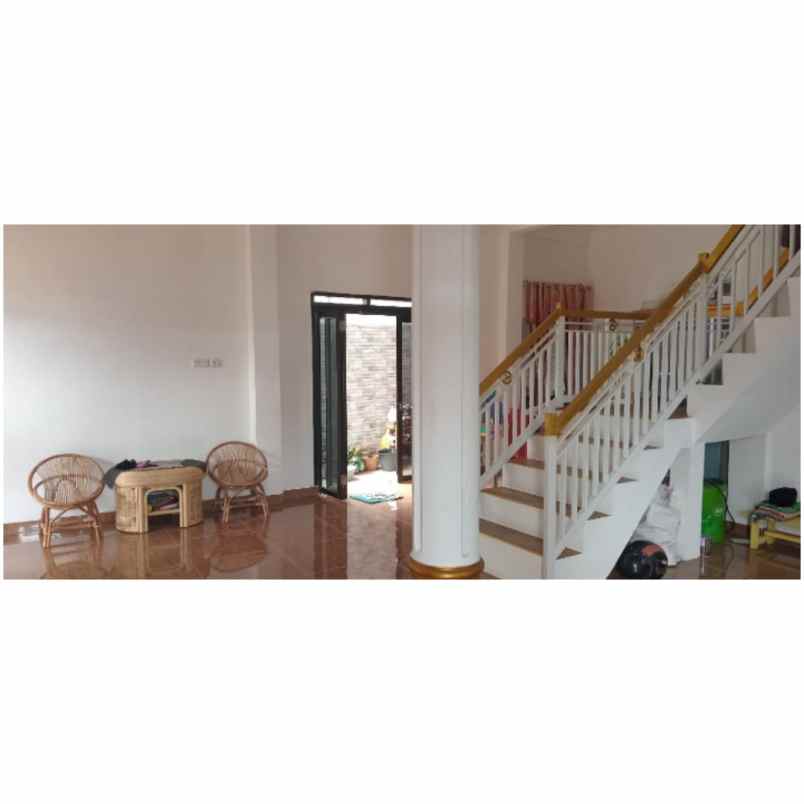 dijual rumah jalan genting 2 bumi ayu