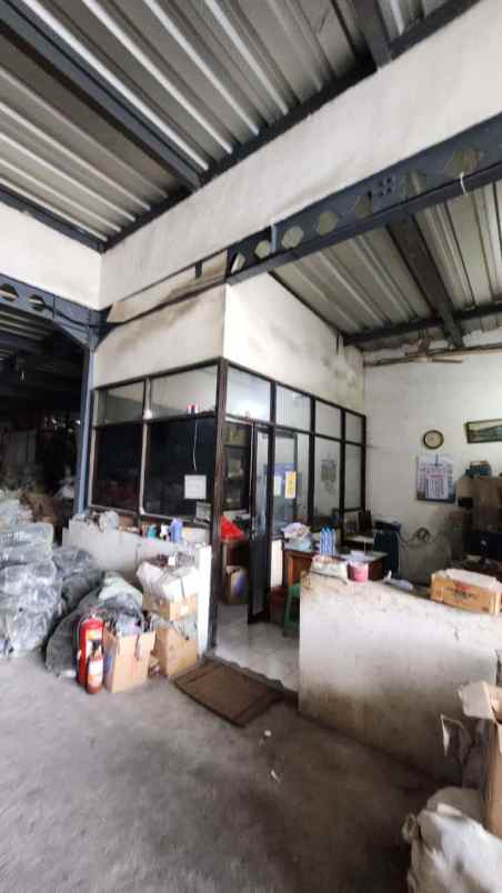 dijual rumah jalan kalianak timur