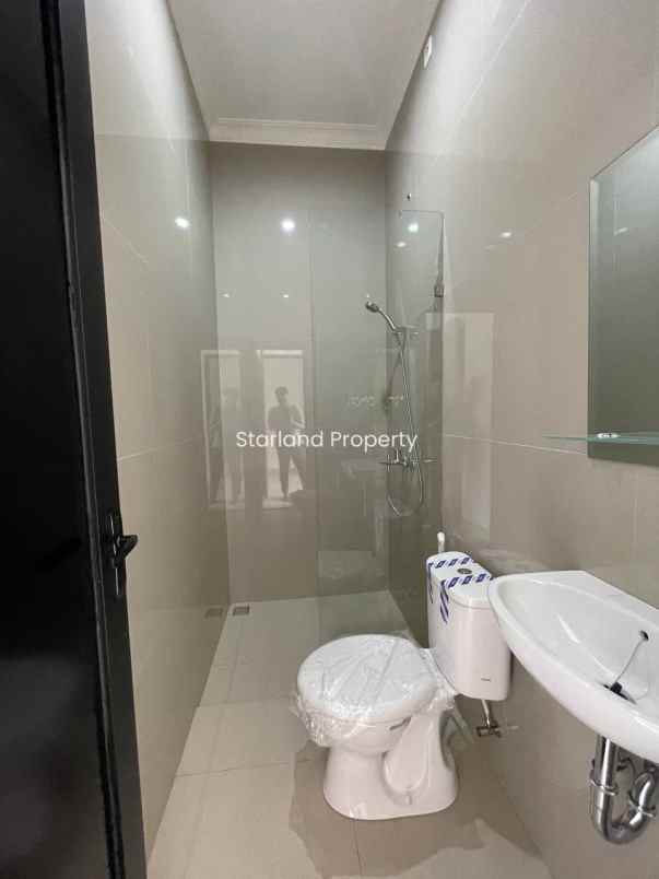 dijual rumah jalan raya ciater bsd city