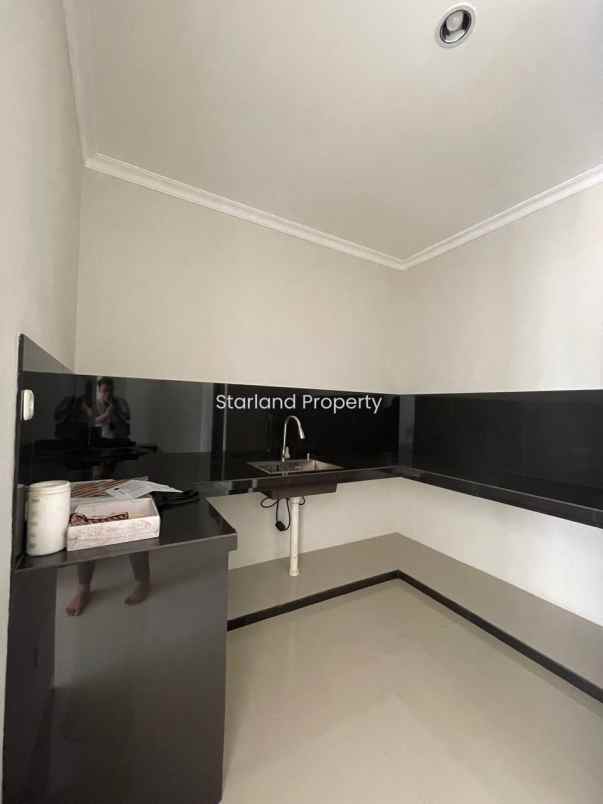 dijual rumah jalan raya ciater bsd city