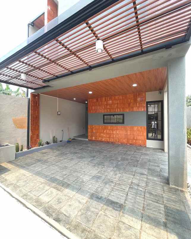 dijual rumah jalan raya pondok cabe