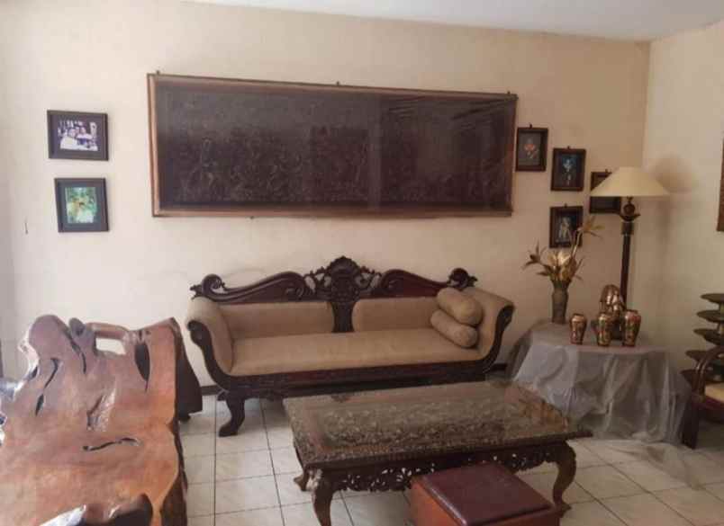 dijual rumah jalan raya sukomanunggal jaya