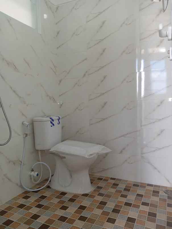 dijual rumah jalan serdang raya