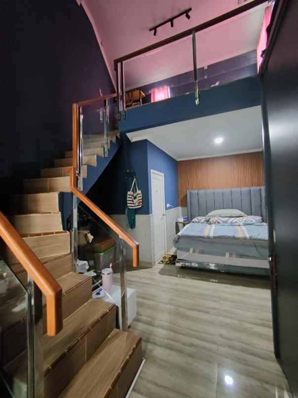 dijual rumah jatiwaringin