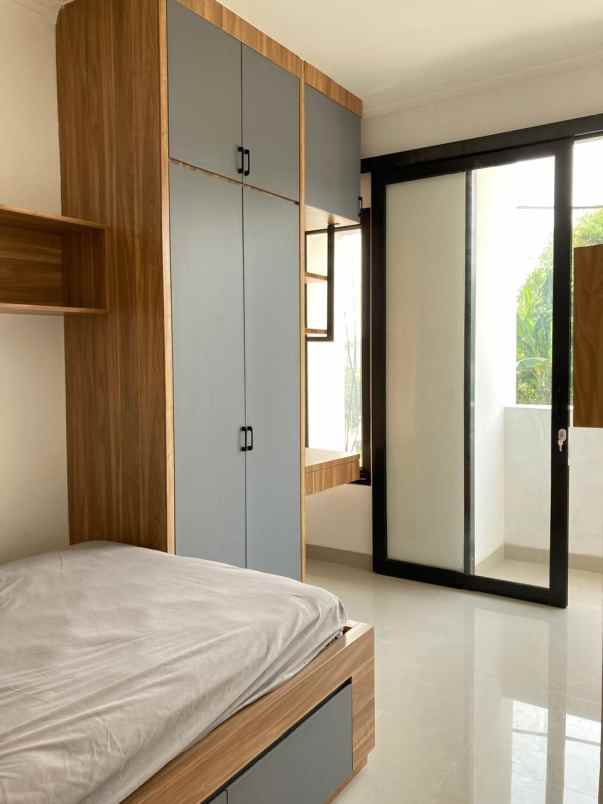 dijual rumah jl barin raya no 130 rt