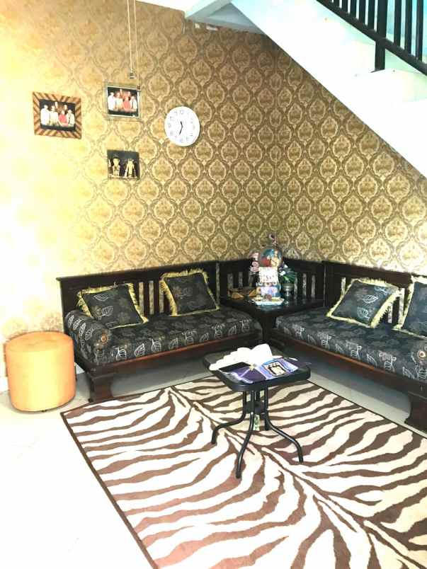 dijual rumah jl candali