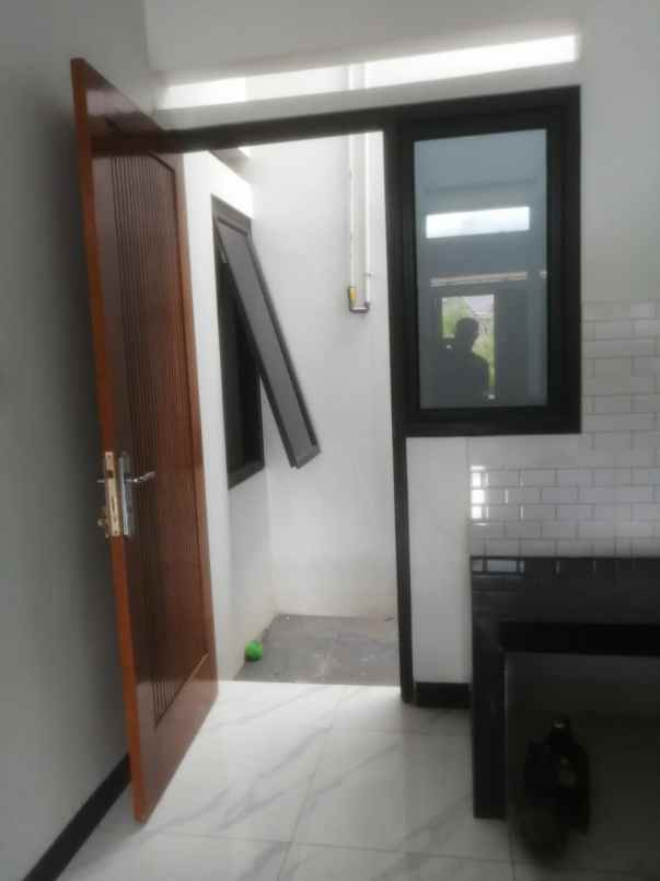 dijual rumah jl cibubur kecamatan